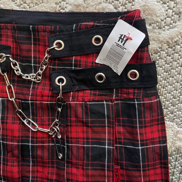 Tripp NYC | NWT’s cyber Y2K gothic grunge chain studded mini pleated skirt - Picture 2 of 7